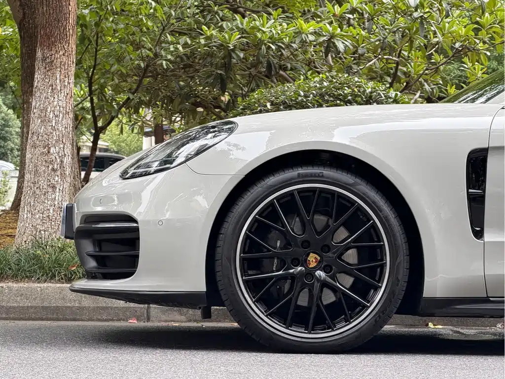 Porsche Panamera — миниатюра 26