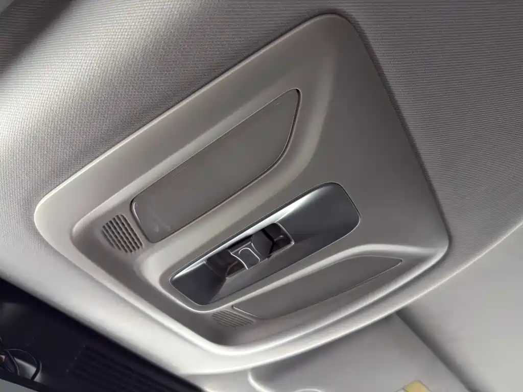 CHANGAN UNI K SMART IDD