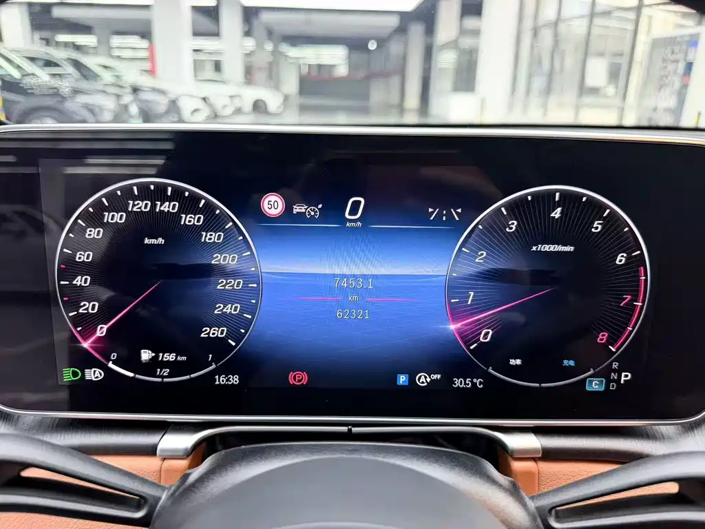 Mercedes-Benz S-Class — миниатюра 3