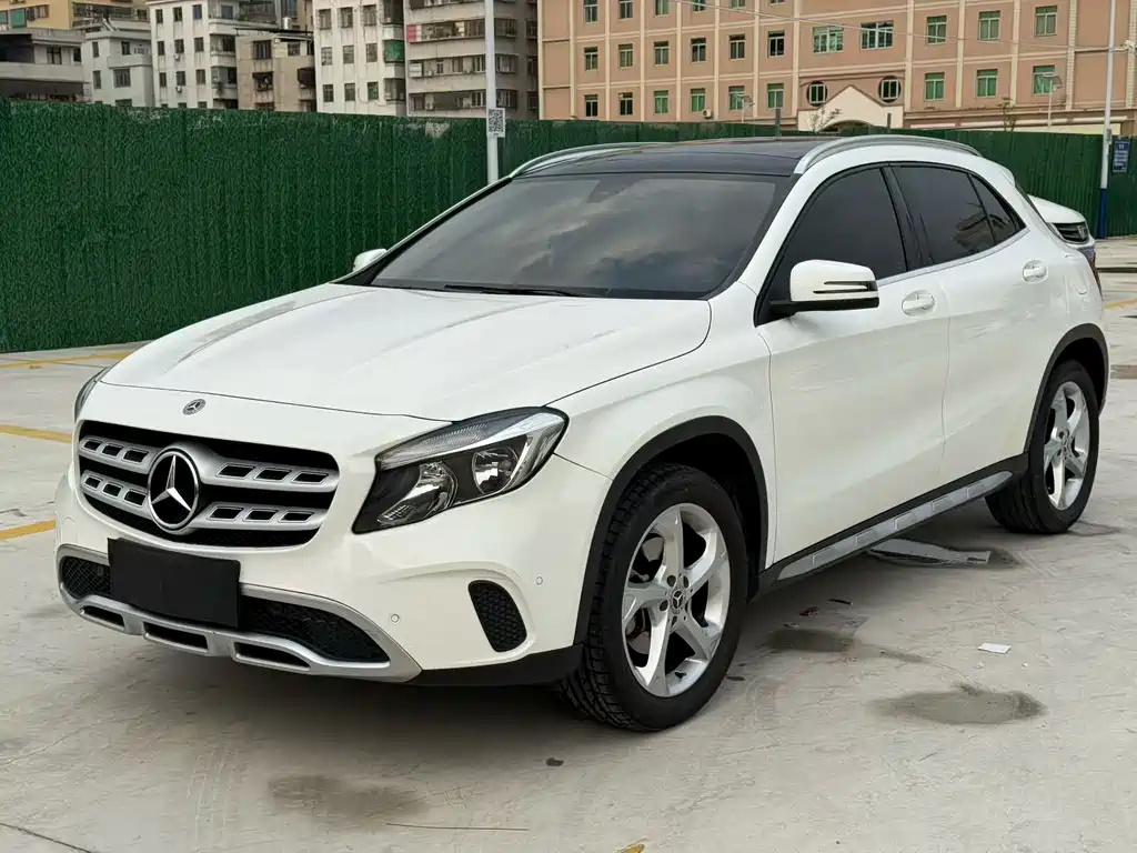 Mercedes-Benz GLA 2019