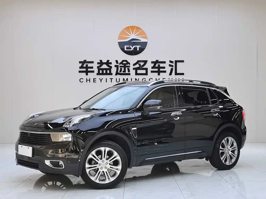 Купить Lynk & Co 01