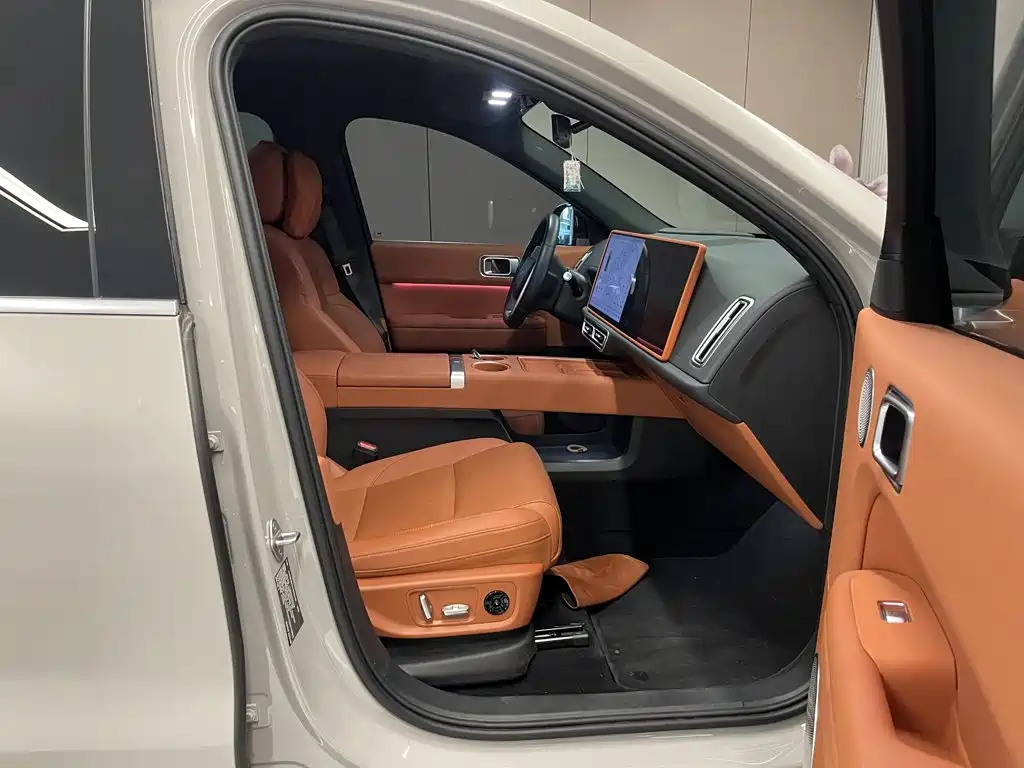 Li Auto Li L6 — миниатюра 16
