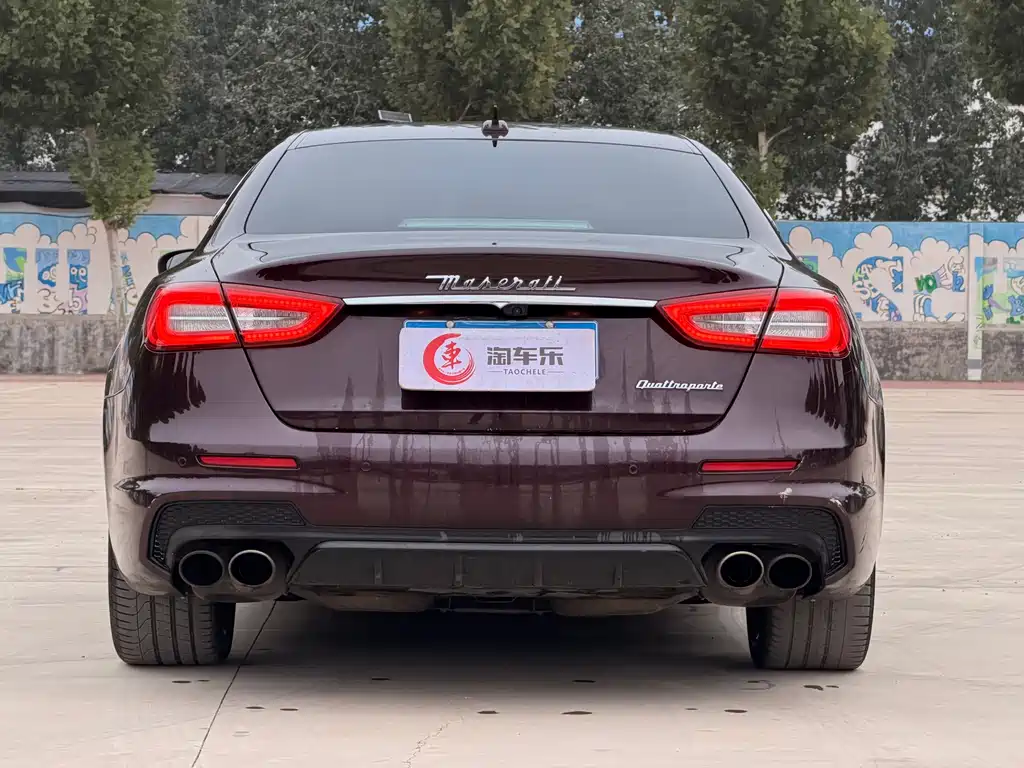 Maserati Quattroporte — миниатюра 18