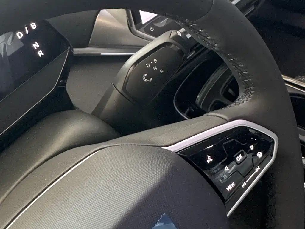 VOLKSWAGEN ID.4 CROZZ