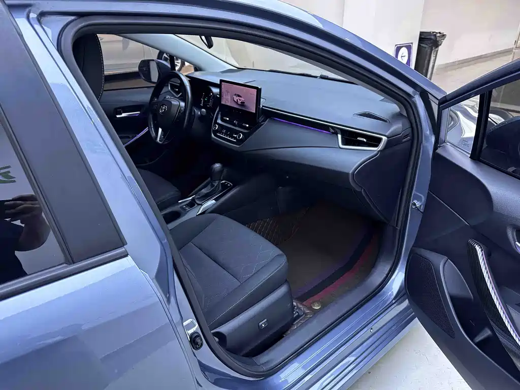 Toyota Corolla — миниатюра 10