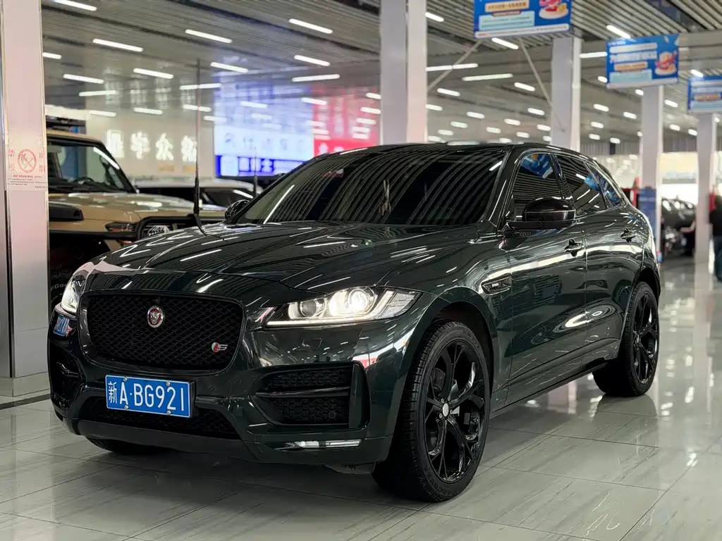 Jaguar F-PACE 2017