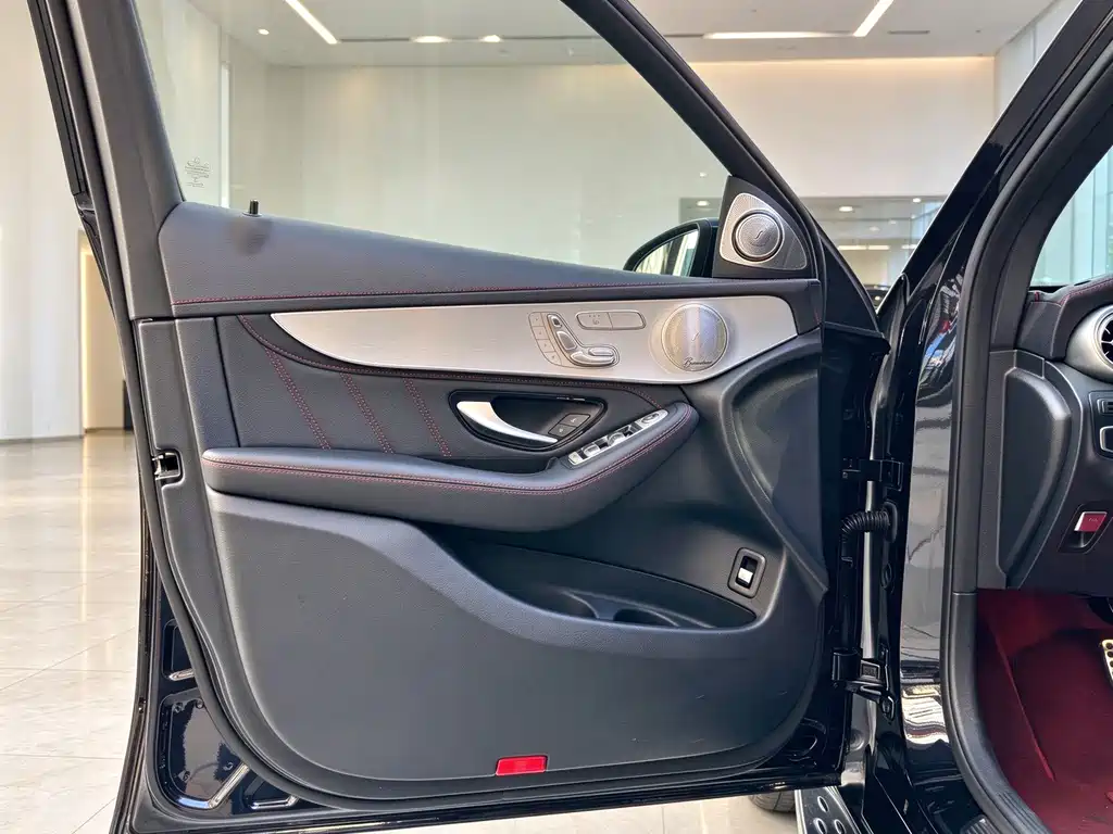 Mercedes-Benz GLC AMG — миниатюра 19
