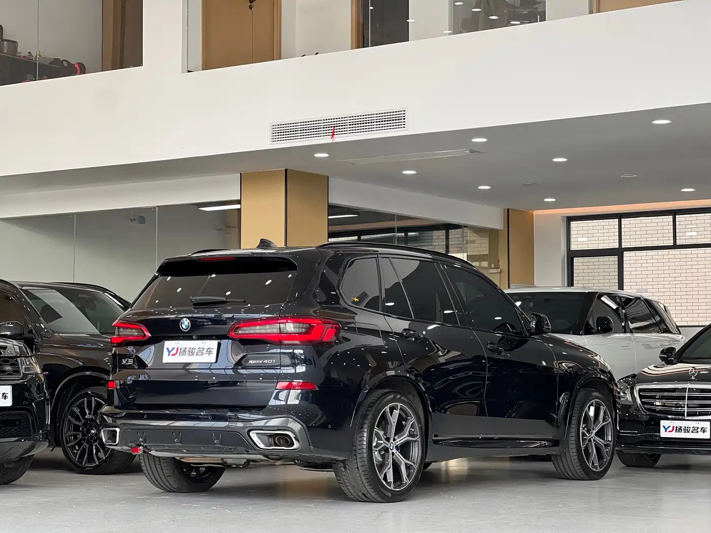 BMW X5 (Import)