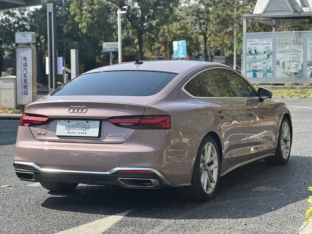 AUDI A5