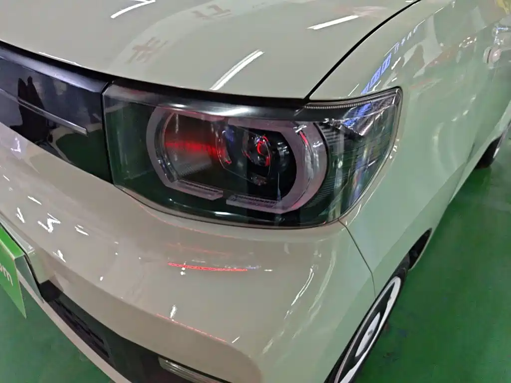 Wuling MINIEV — миниатюра 24