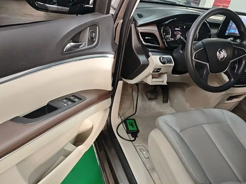 Buick GL8 — миниатюра 16