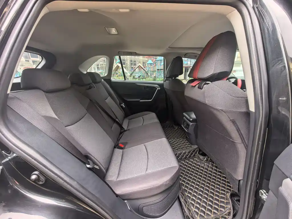 TOYOTA RAV4 RONGFANG