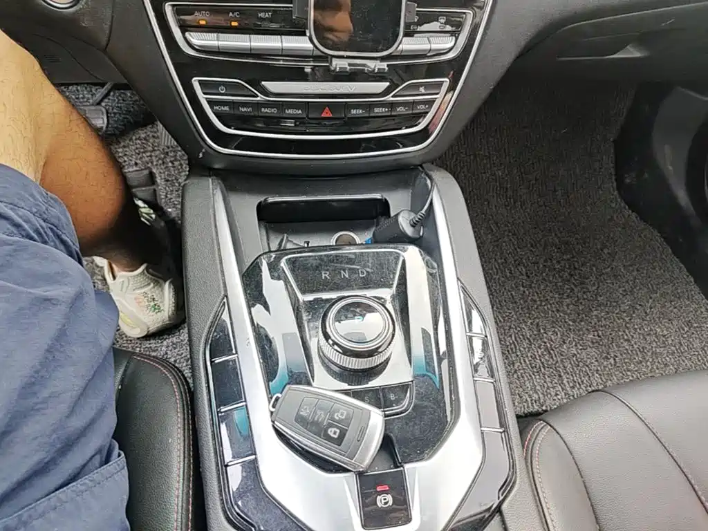 BAIC EU5 — миниатюра 14