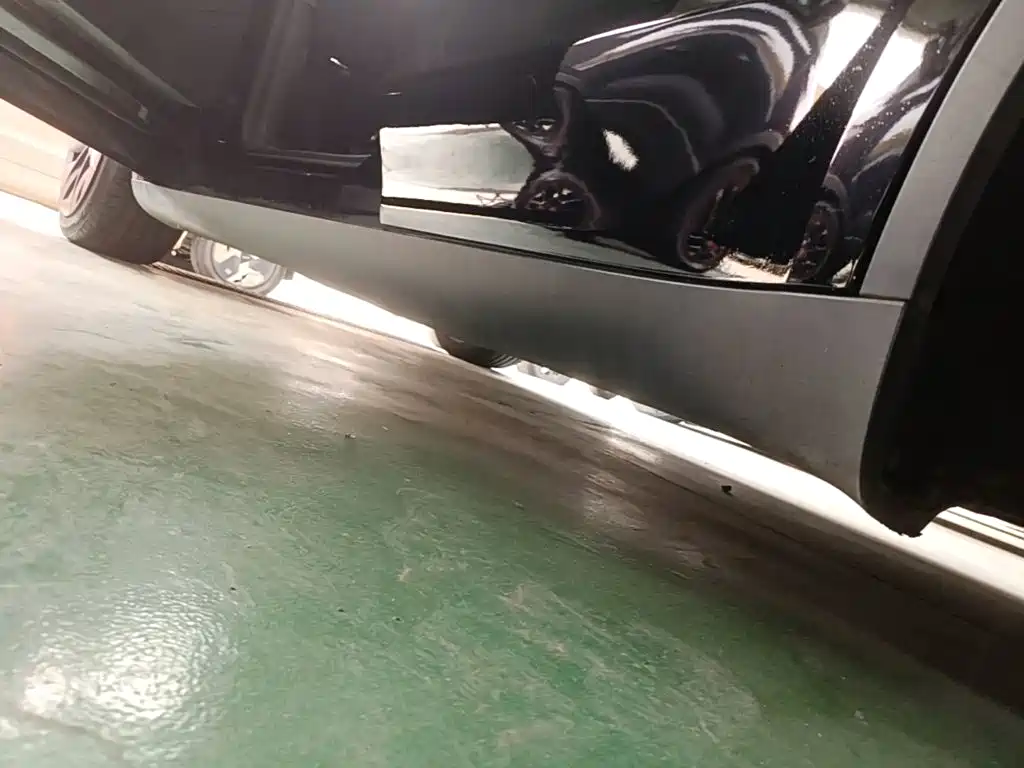 Tesla Model Y — миниатюра 22