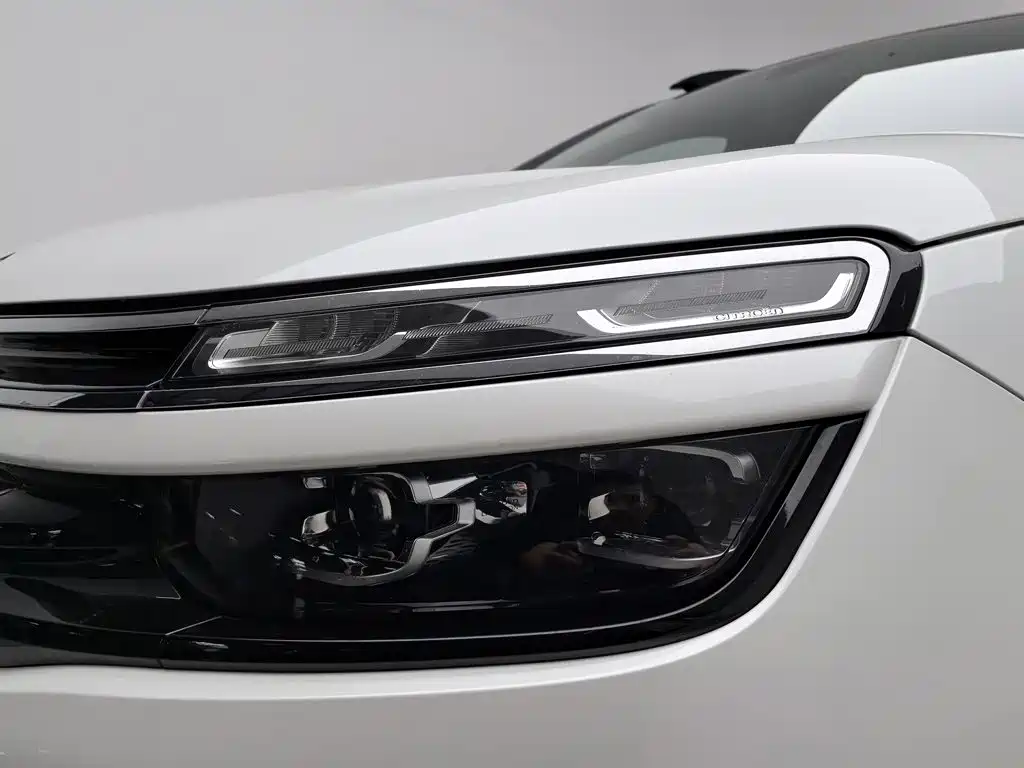 Citroen C5 AIRCROSS — миниатюра 7