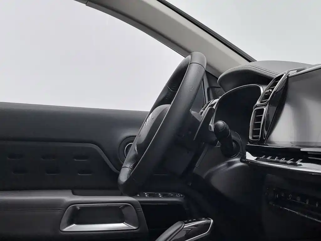 Citroen C5 AIRCROSS — миниатюра 22