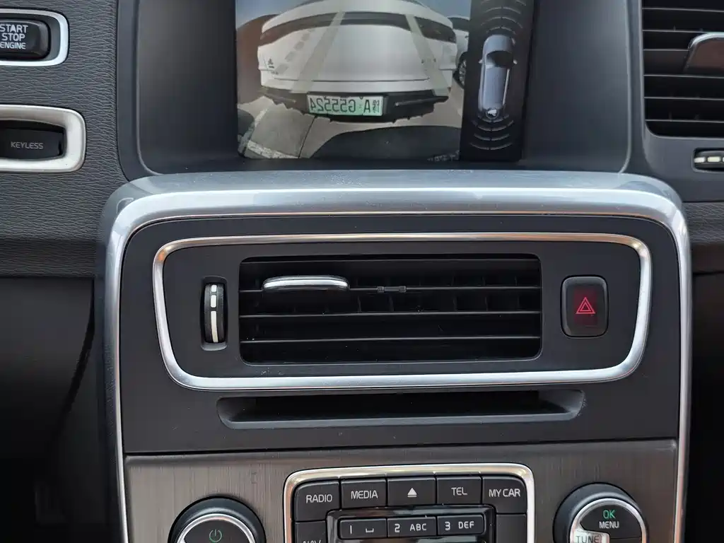 Volvo S60 (Import) — миниатюра 27