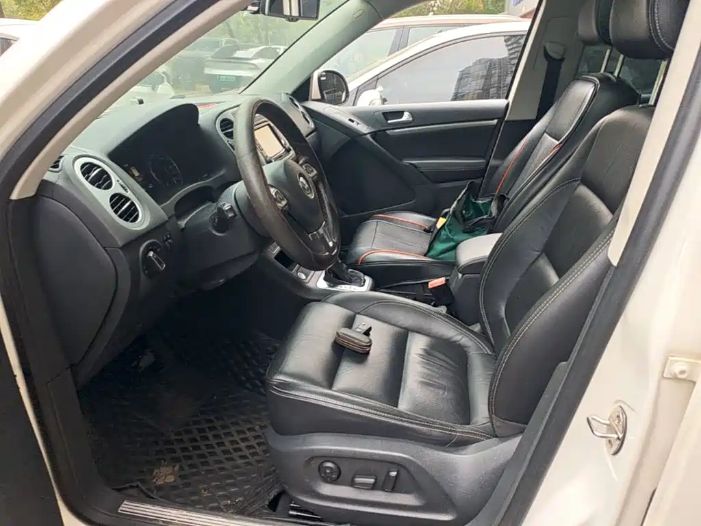 Volkswagen Tiguan — миниатюра 15