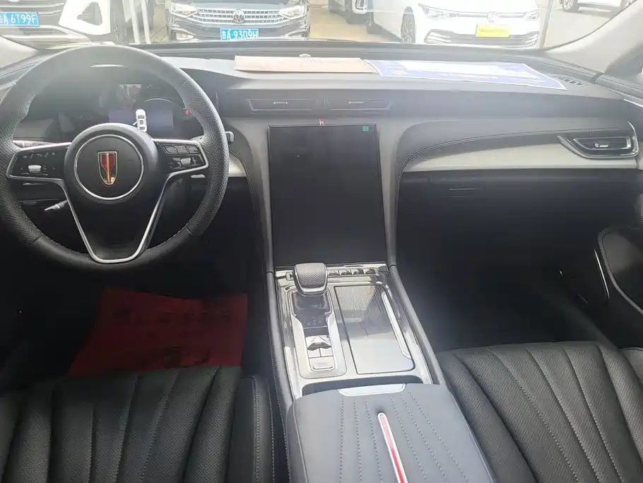 Hongqi Hongqi H5 — миниатюра 12