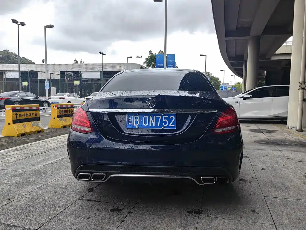 Mercedes-Benz C-Class — миниатюра 6