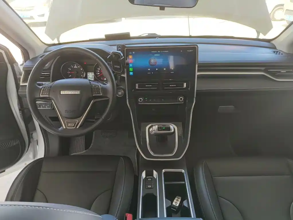 Haval M6 — миниатюра 10