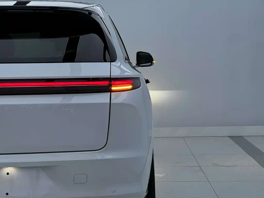 Li Auto Li L7 — миниатюра 3