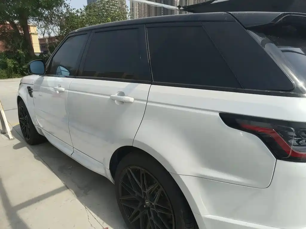 Land Rover Sport — миниатюра 14