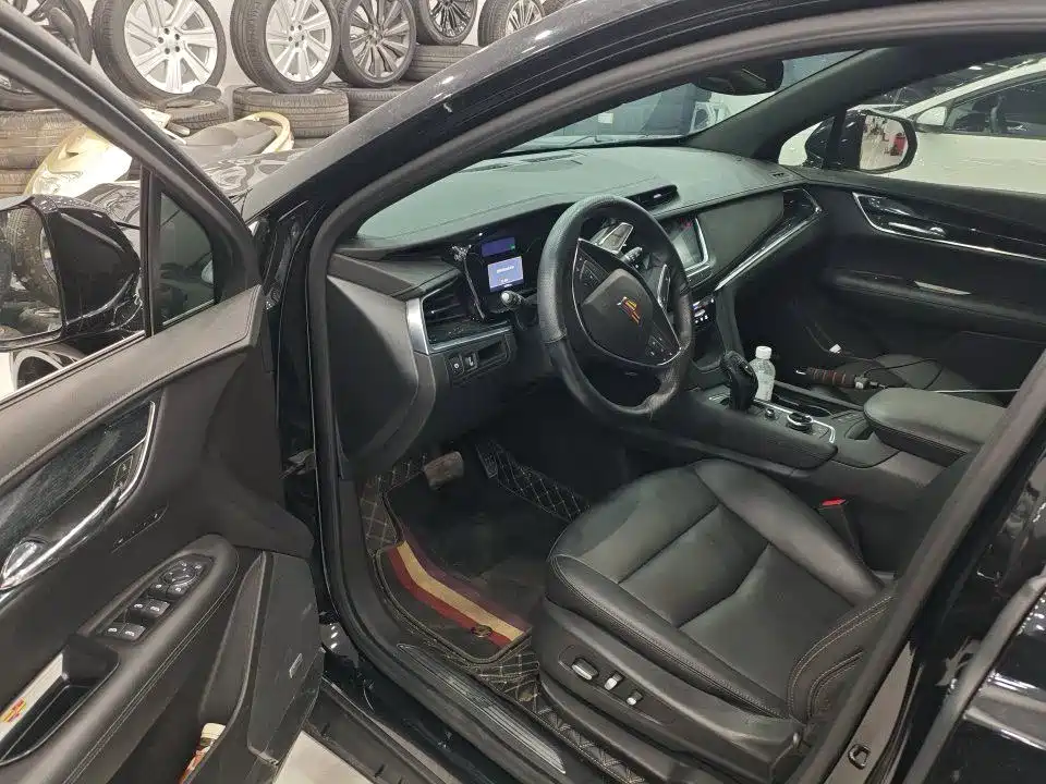 Cadillac XT5 — миниатюра 5
