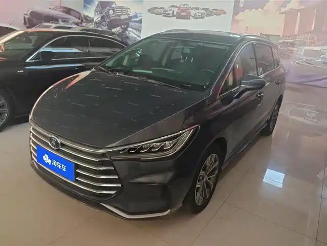 BYD SONG MAX