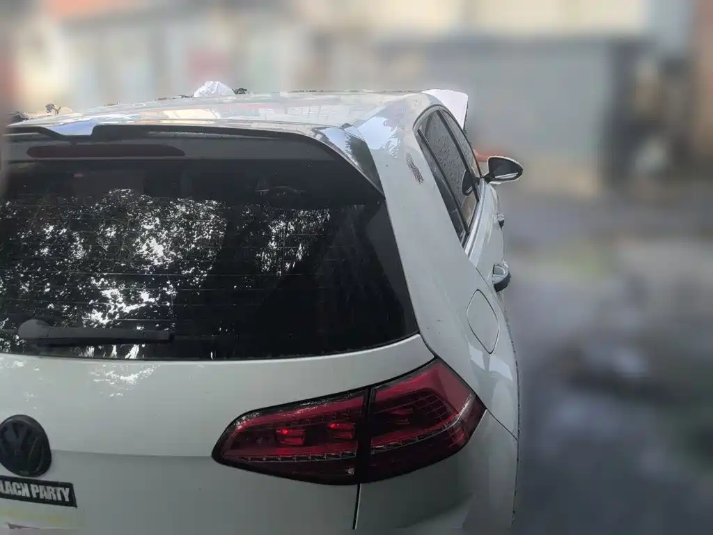 Volkswagen Golf — миниатюра 4