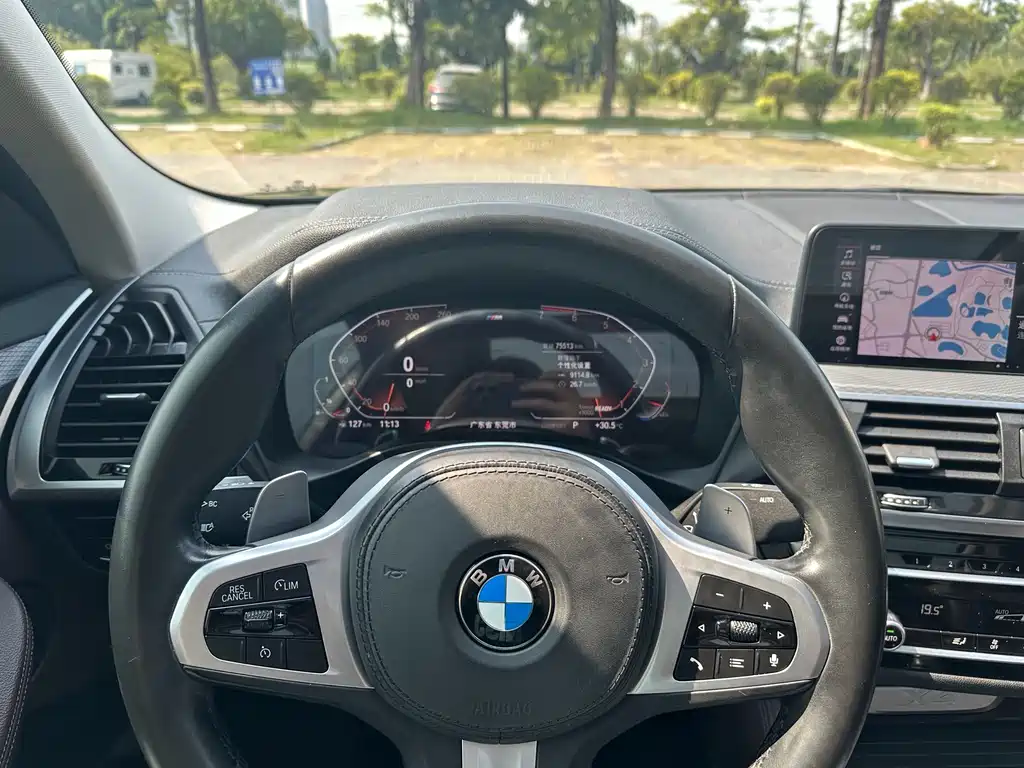 BMW X4 — миниатюра 9