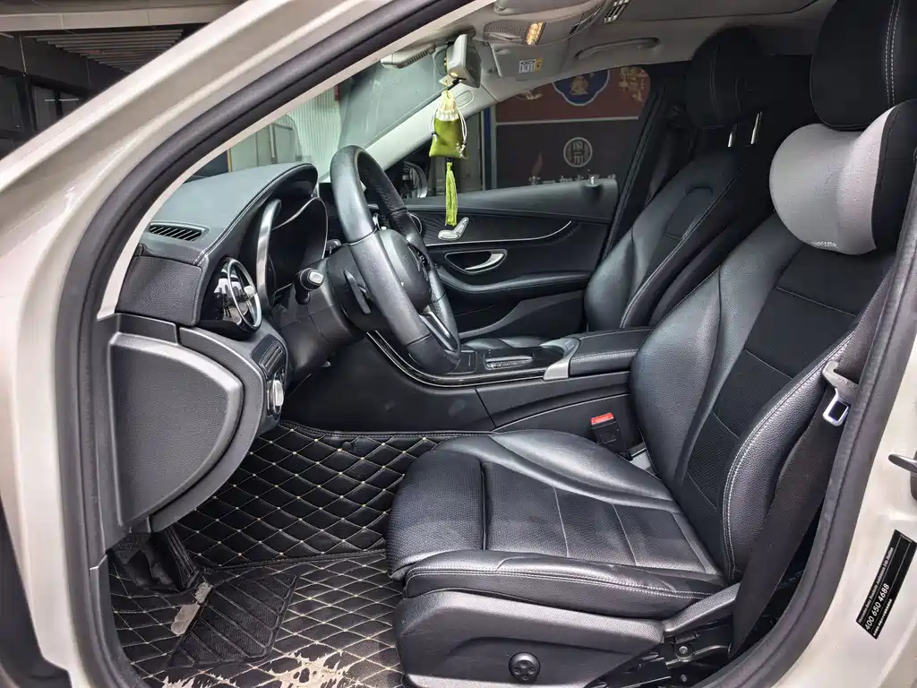 Mercedes-Benz C-Class C 2019 C 180 L Fashion Sport