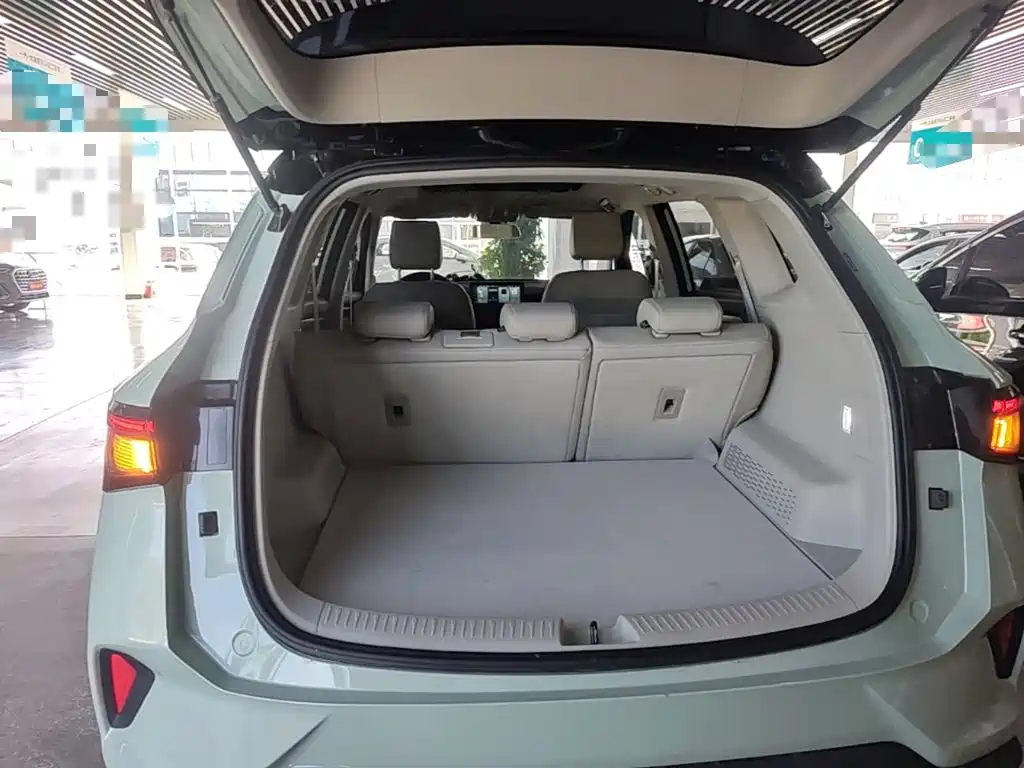Wuling Xingchen — миниатюра 19
