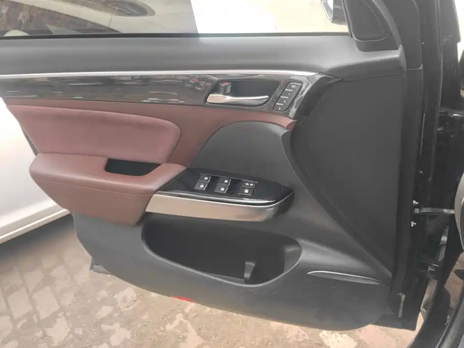 GAC Motor Trumpchi GS8 — миниатюра 7