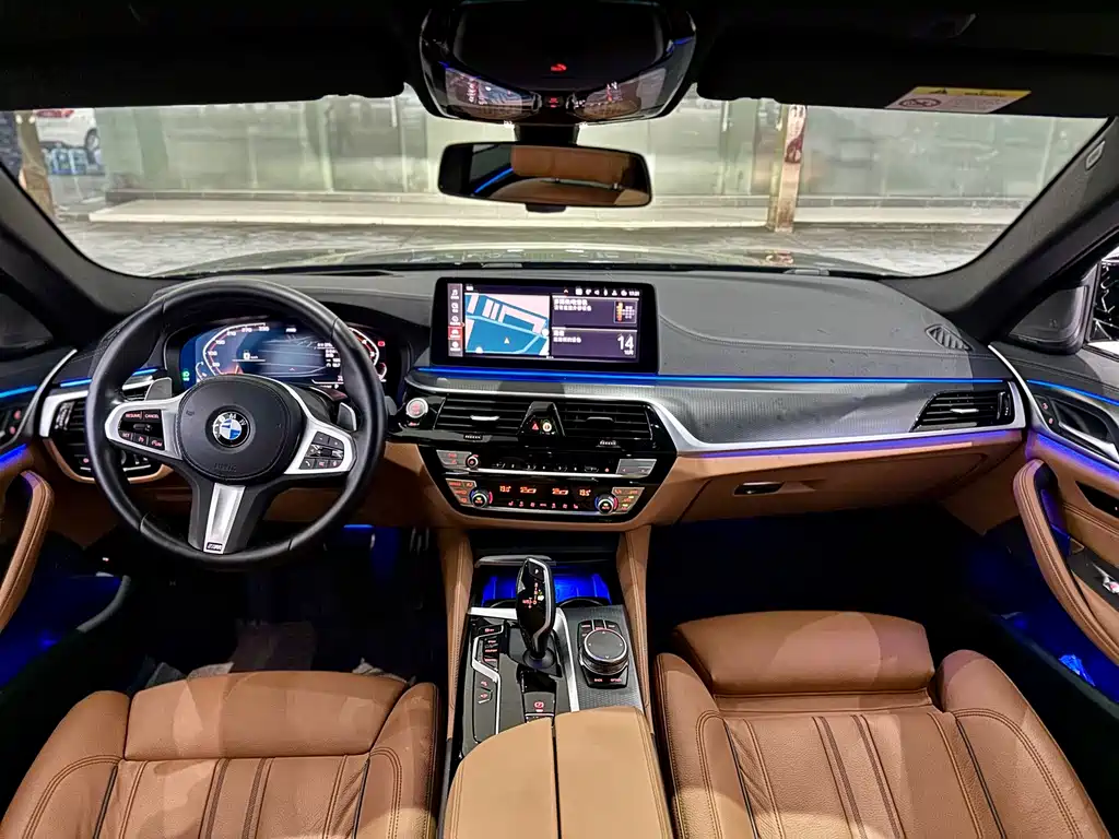 BMW 5 Series (Import) — миниатюра 7