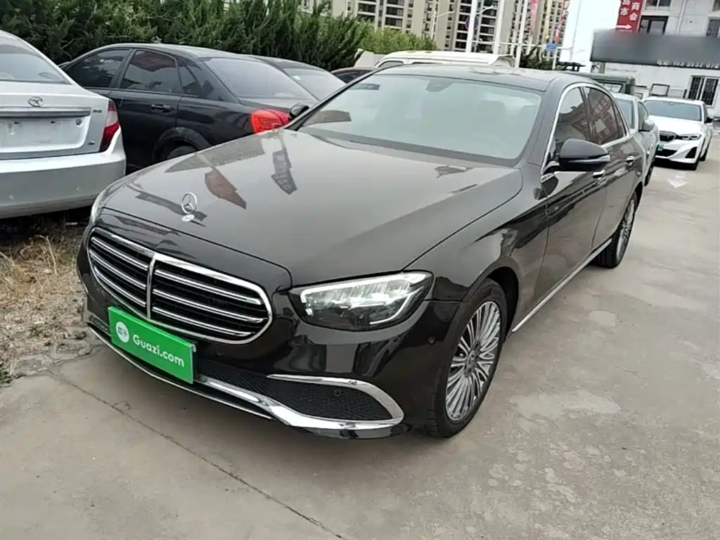 Mercedes-Benz E-Class 2023