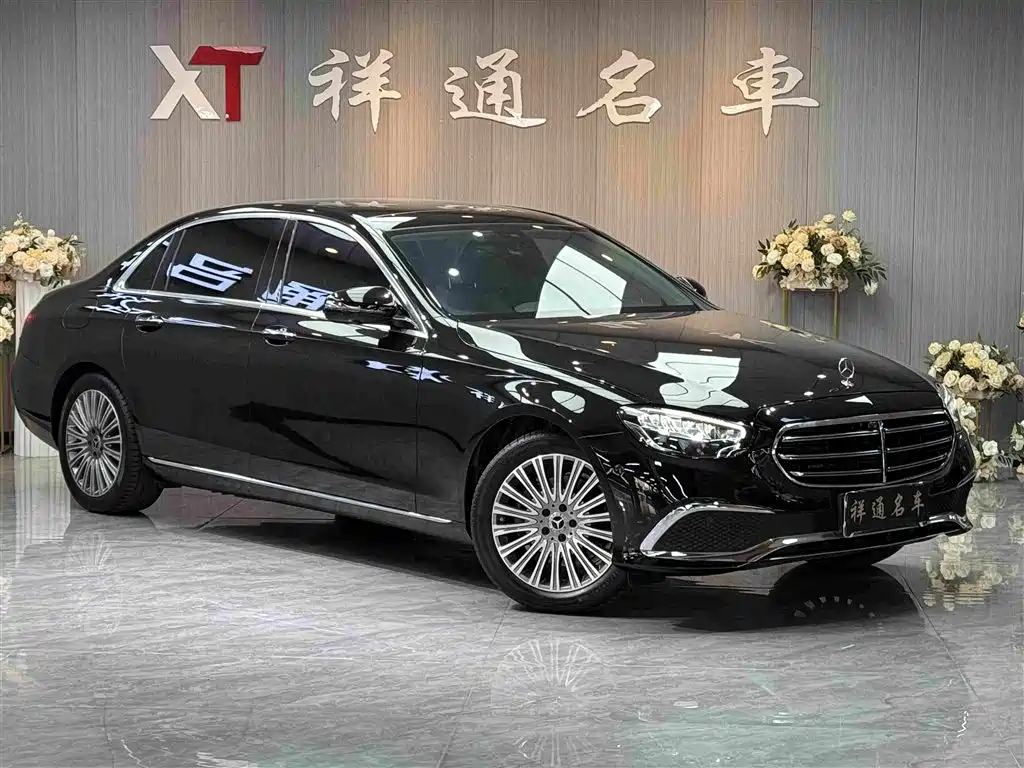 Mercedes-Benz E-Class — миниатюра 3