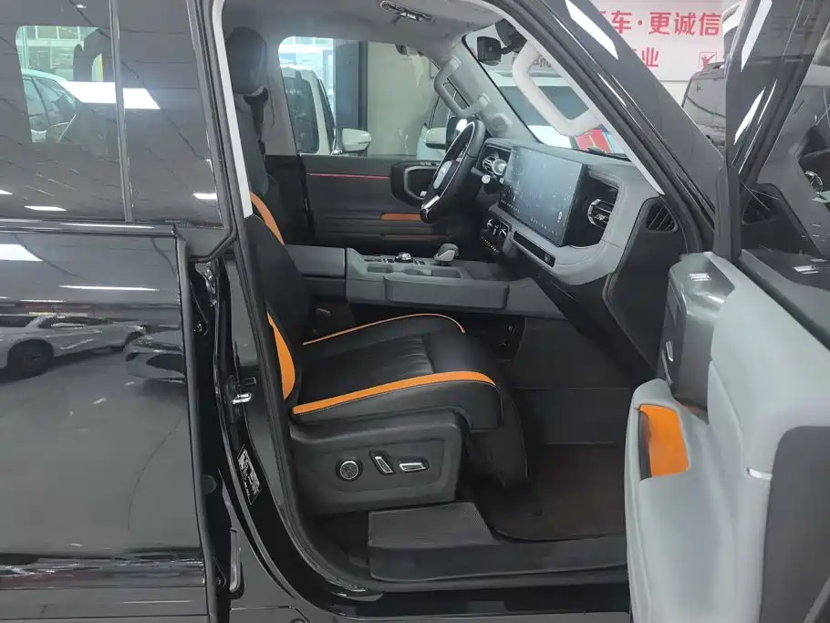 BAIC BJ40 2025 Standard