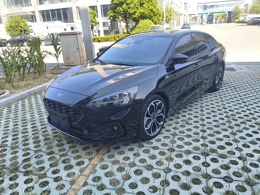 Ford Focus — миниатюра 2