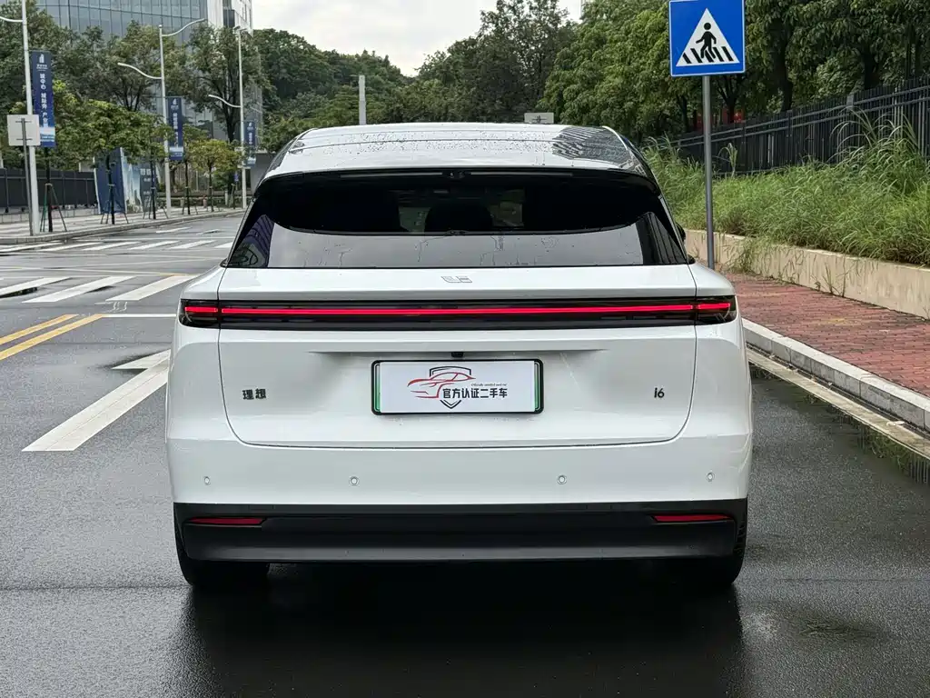 Li Auto Идеальный i6 — миниатюра 5