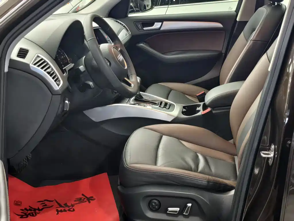 Audi Q5 2017 Plus 40 TFSI