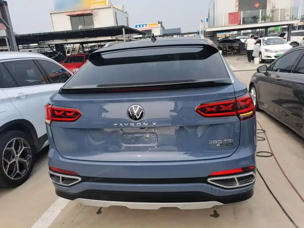 Volkswagen X — миниатюра 6