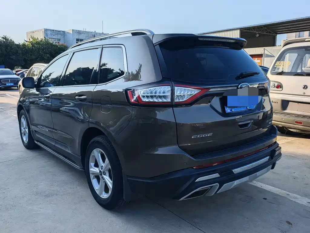 Ford Edge — миниатюра 13