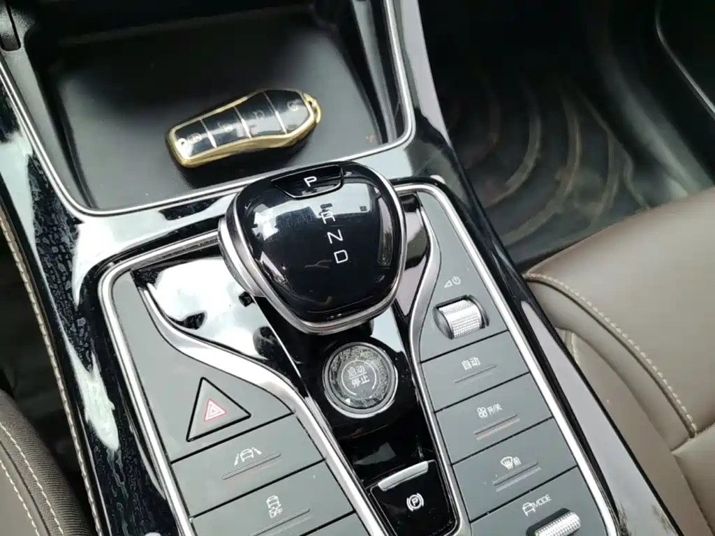 BYD MAX New Energy — миниатюра 14