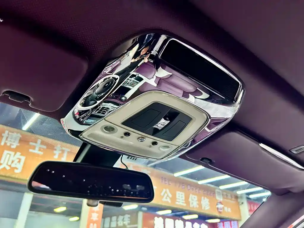 Rolls-Royce Ghost — миниатюра 6