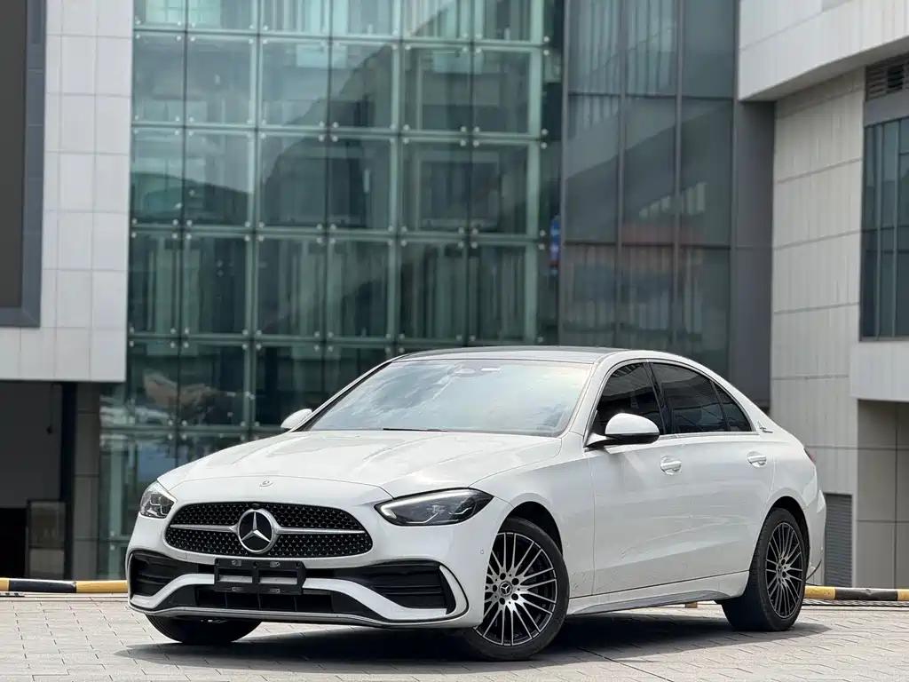Mercedes-Benz C-Class 2022