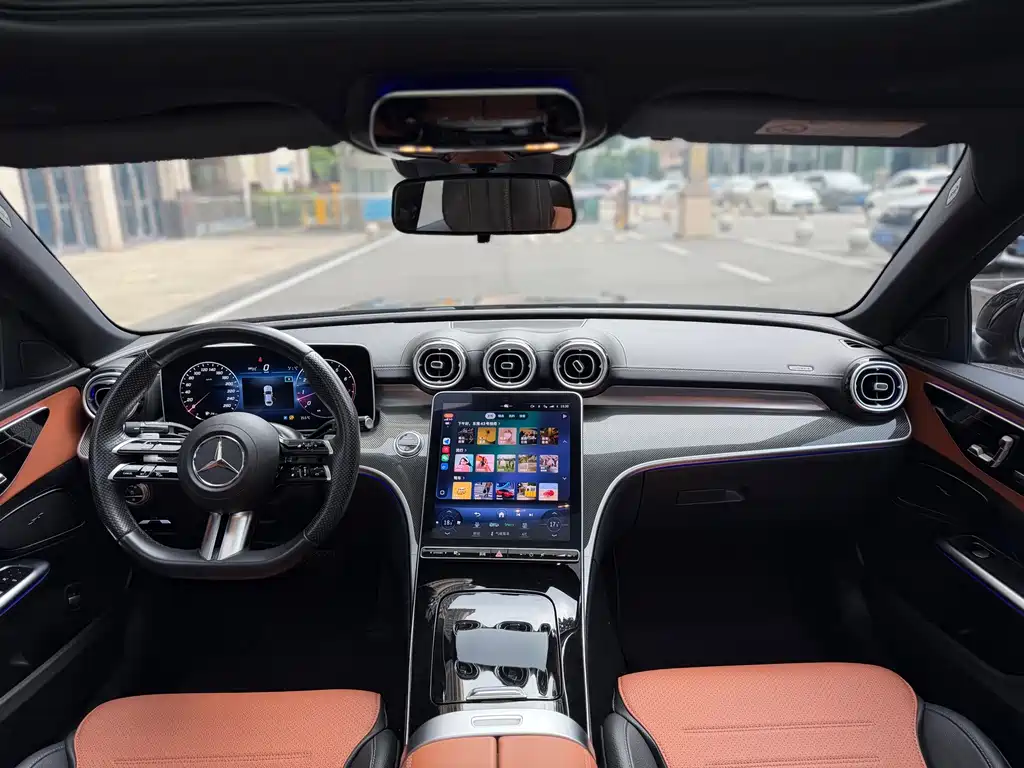 Mercedes-Benz C-Class — миниатюра 16