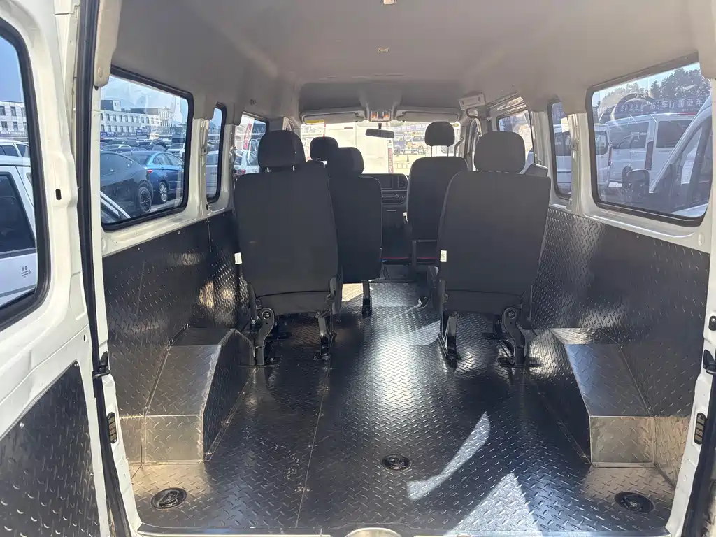 SAIC MAXUS XINTU V80