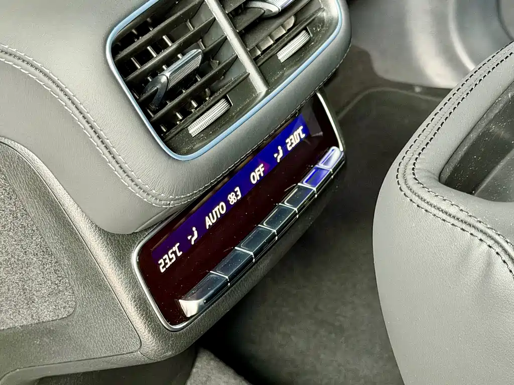 Mercedes-Benz GLS AMG — миниатюра 35