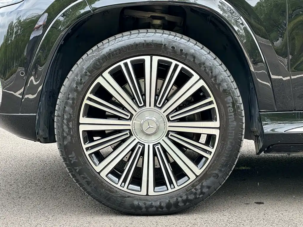 Mercedes-Benz GLS — миниатюра 14